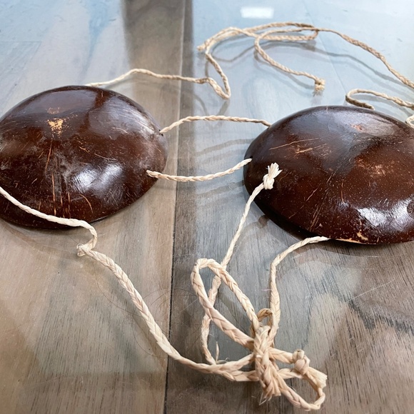 Like New Real Coconut Shell Bikini Top Costume - Picture 5 of 5